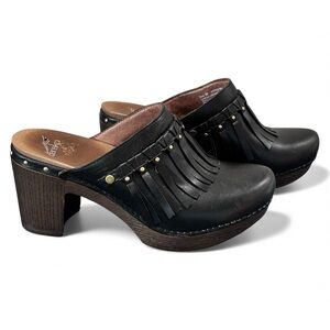 DANSKO Deni Clogs Black Leather Fringe Womens 39 Size 8.5 Clunky Retro Chic BOHO